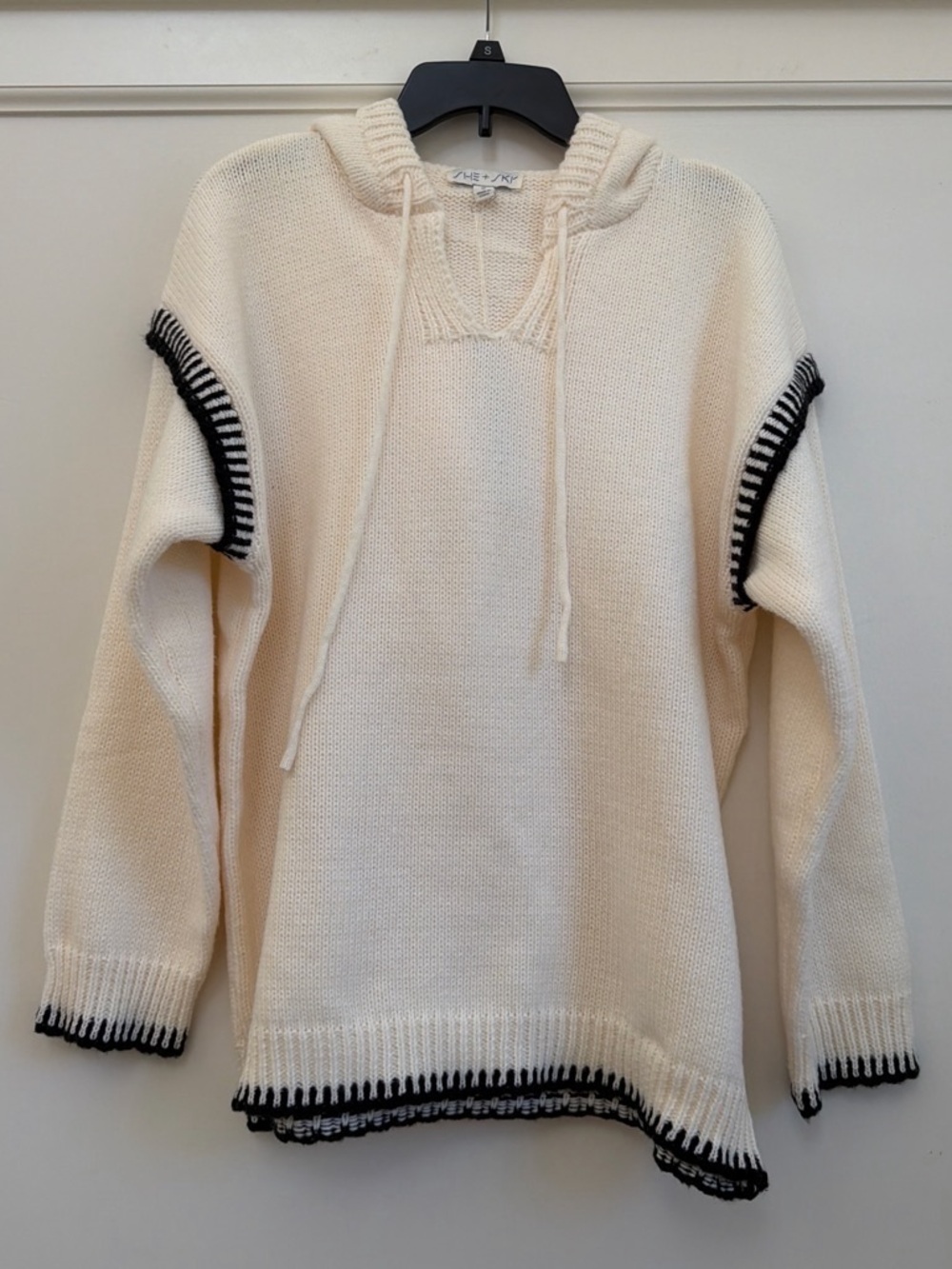 She + Sky Cream Knit Hoodie Sweater Black Blanket Stitch Trim Drawstring NWT